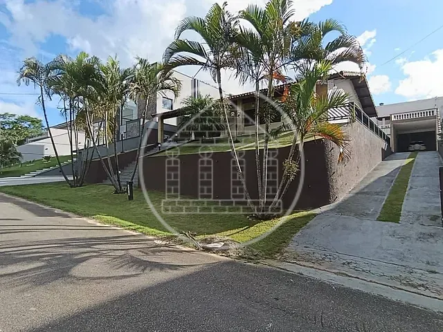 Casa 4 quartos e 2 banheiros, à venda, no bairro Fazenda da Ilha em Embu-Guaçu