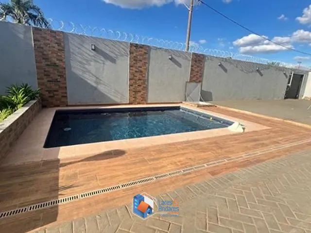 Casa com 403m² 2 quartos e 3 banheiros, à venda, no bairro Parque Residencial Cidade Universitária em Ribeirão Preto
