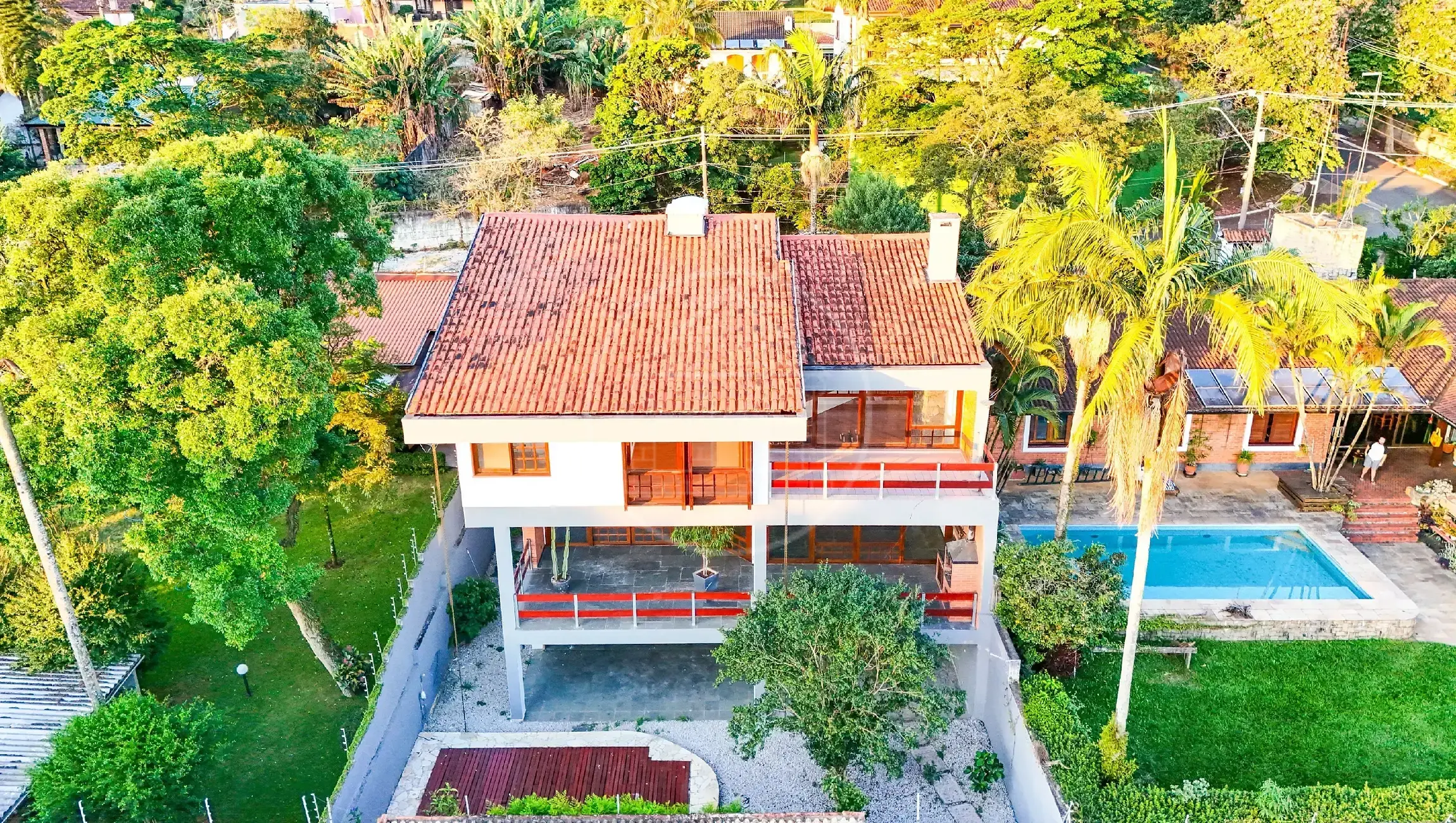 Casa, 4 quartos, 720 m² - Foto 1