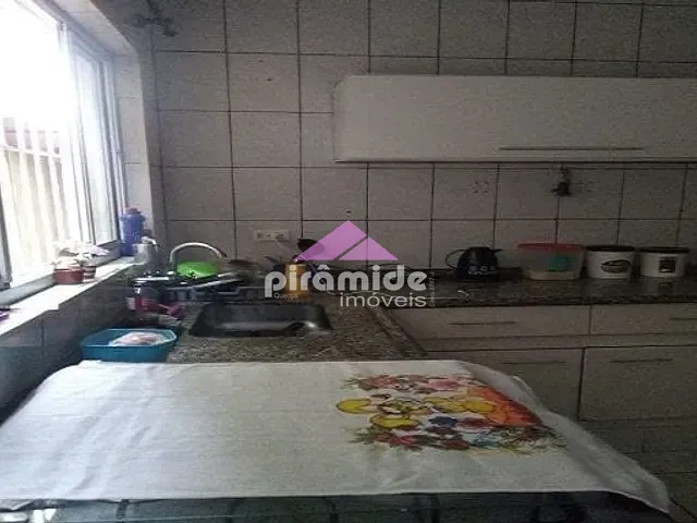 Casa com 125m² 3 quartos e 2 banheiros, à venda, no bairro Parque Residencial Flamboyant em São José dos Campos