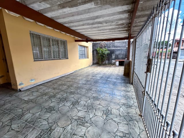 Casa com 250m² 3 quartos e 2 banheiros, à venda, no bairro Chácara São João em São Paulo