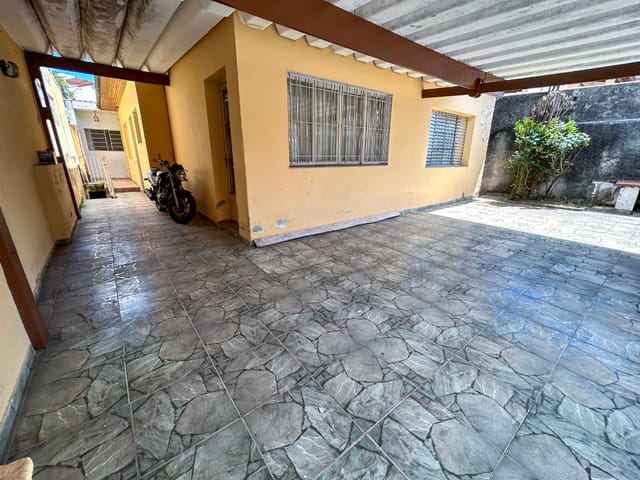 Casa com 250m² 3 quartos e 2 banheiros, à venda, no bairro Chácara São João em São Paulo