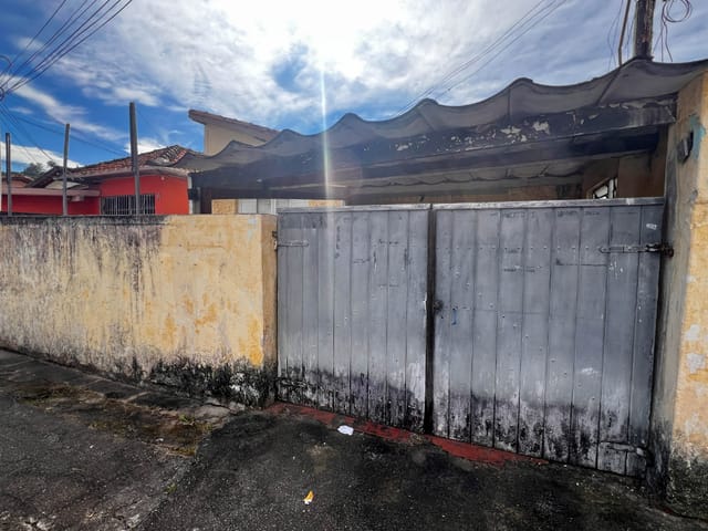 Foto do Casa - Casa tipo para venda em Suíssa com 4 quartos, 112m² | Lares e Andares Imóveis