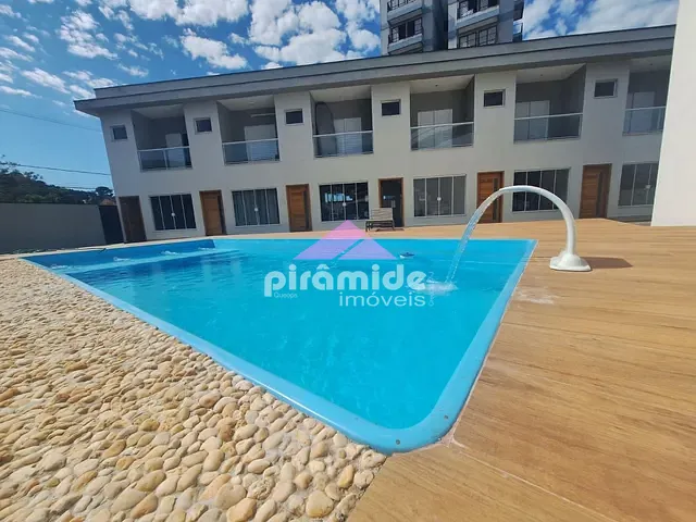 Casa com 72m² 2 quartos e 2 banheiros, à venda, no bairro Massaguaçu em Caraguatatuba