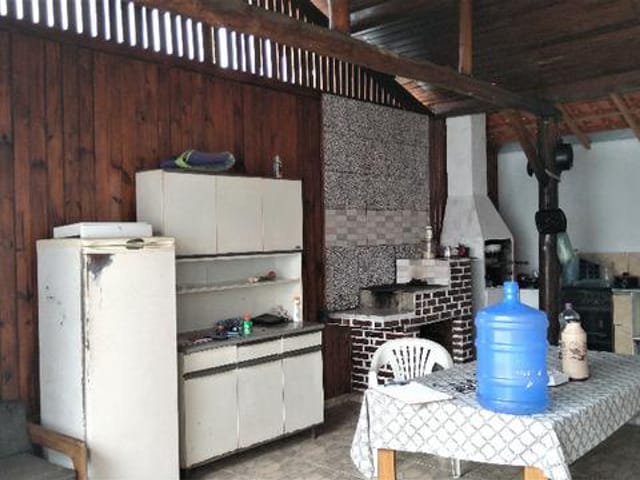 Casa com 300m² 3 quartos e 1 banheiro, à venda, no bairro Cidade Nova em Pindamonhangaba