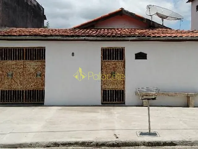 Casa com 300m² 3 quartos e 1 banheiro, à venda, no bairro Cidade Nova em Pindamonhangaba