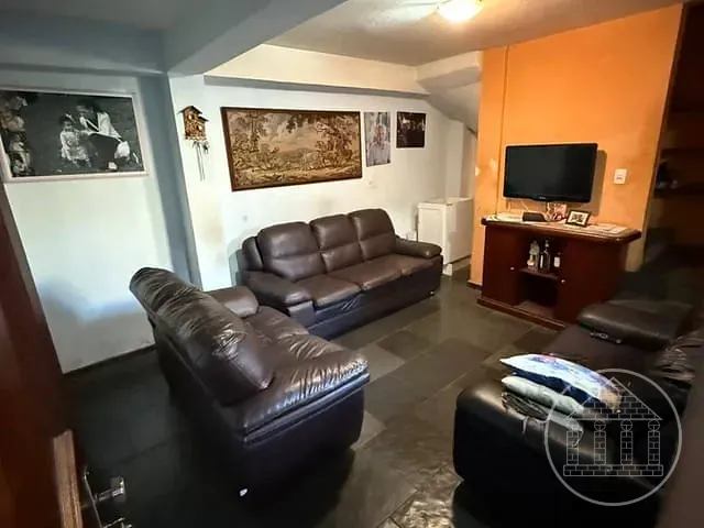 Casa com 160m² 2 quartos e 2 banheiros, à venda, no bairro Parque Brasil em São Paulo