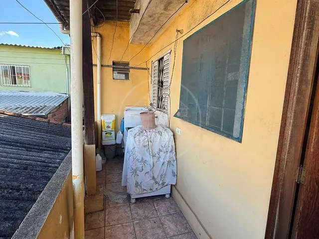 Casa com 160m² 2 quartos e 2 banheiros, à venda, no bairro Parque Brasil em São Paulo