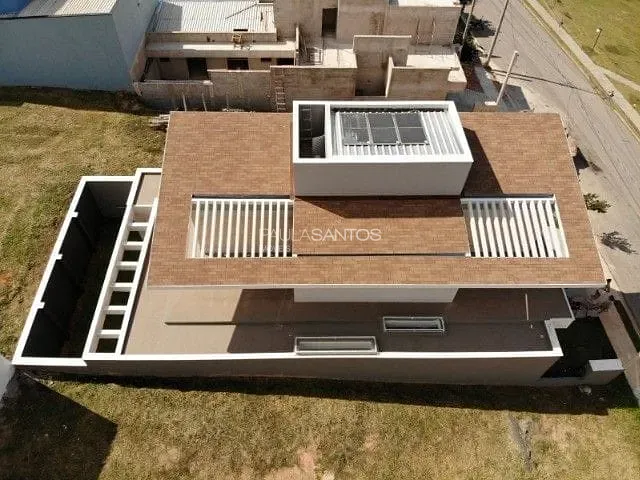 Casa com 250m² 3 quartos e 5 banheiros, à venda, no bairro Iporanga em Sorocaba