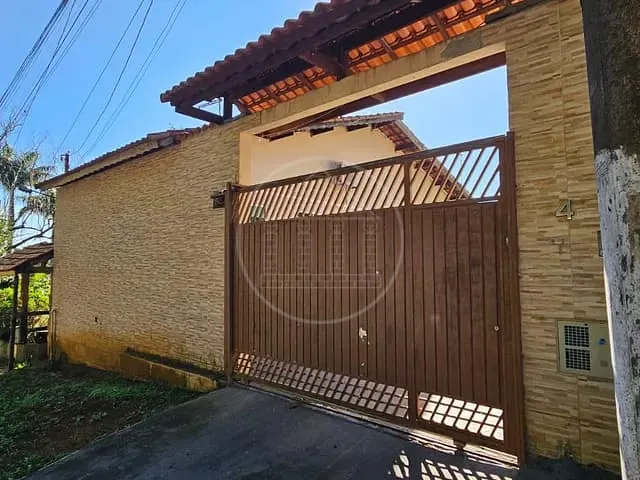 Casa 2 quartos e 5 banheiros, à venda, no bairro Parque do Terceiro Lago em São Paulo