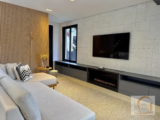 Casa com 332m² 2 quartos e 3 banheiros, à venda, no bairro Nova Gardênia em Atibaia