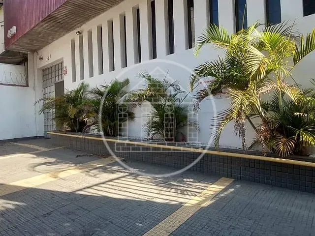 Prédio para alugar, no bairro Santo Amaro em São Paulo