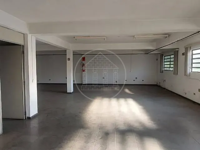 Prédio para alugar, no bairro Santo Amaro em São Paulo