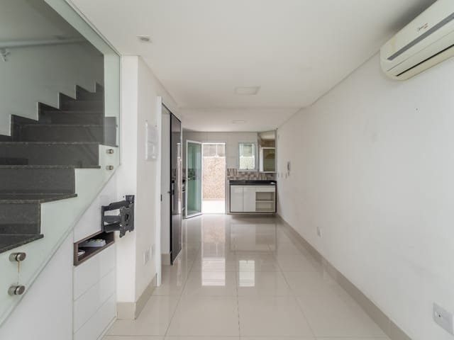 Casa com 80m² 2 quartos e 2 banheiros, à venda, no bairro Vila Mangalot em São Paulo