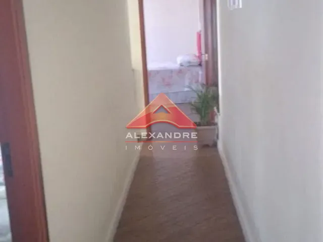 Casa com 150m² 3 quartos e 5 banheiros, à venda, no bairro Eugênio de Melo em São José dos Campos