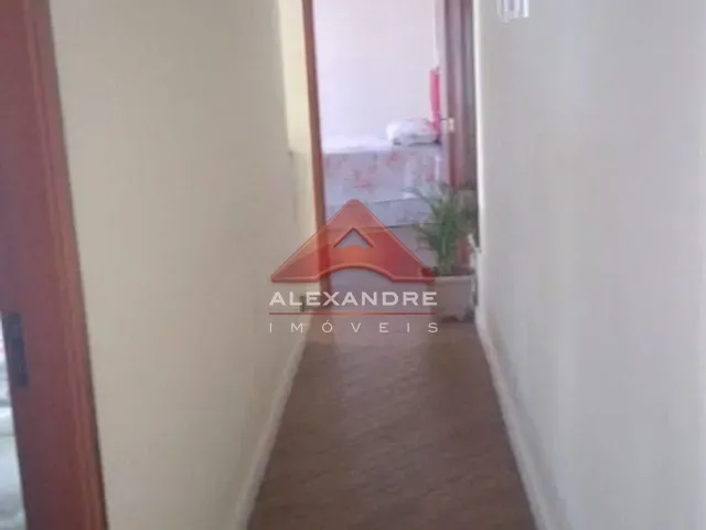 Casa com 150m² 3 quartos e 5 banheiros, à venda, no bairro Eugênio de Melo em São José dos Campos