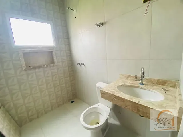 Casa com 248m² 3 quartos e 2 banheiros, à venda, no bairro Jardim Brogotá em Atibaia
