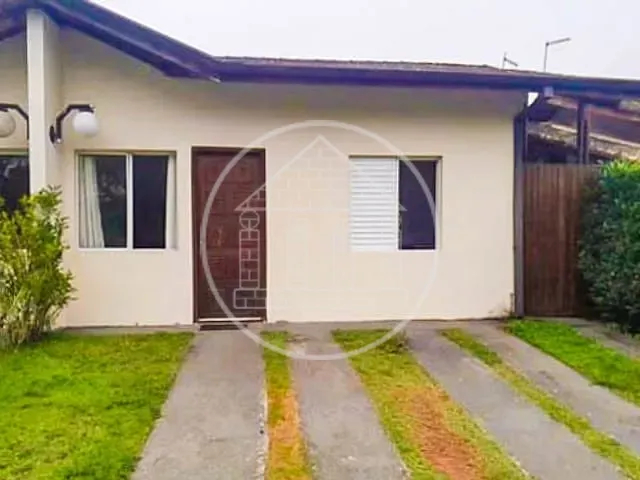 Casa 3 quartos e 2 banheiros, à venda, no bairro Sol Nascente em Embu-Guaçu