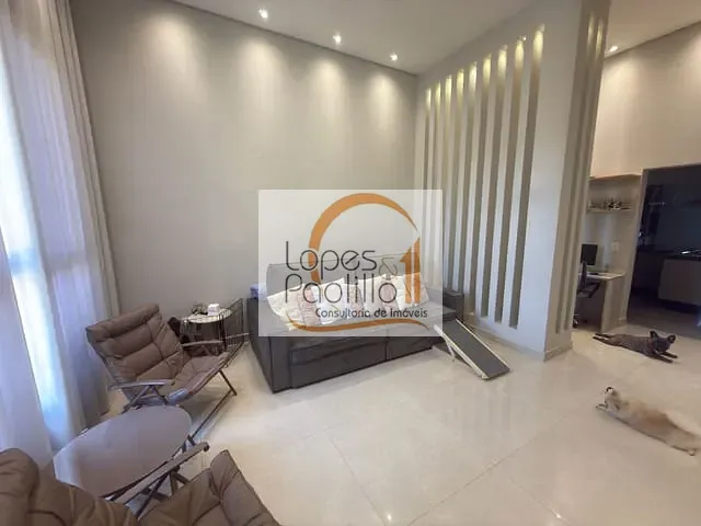 Casa com 251m² 3 quartos e 3 banheiros, à venda, no bairro Ressaca em Atibaia
