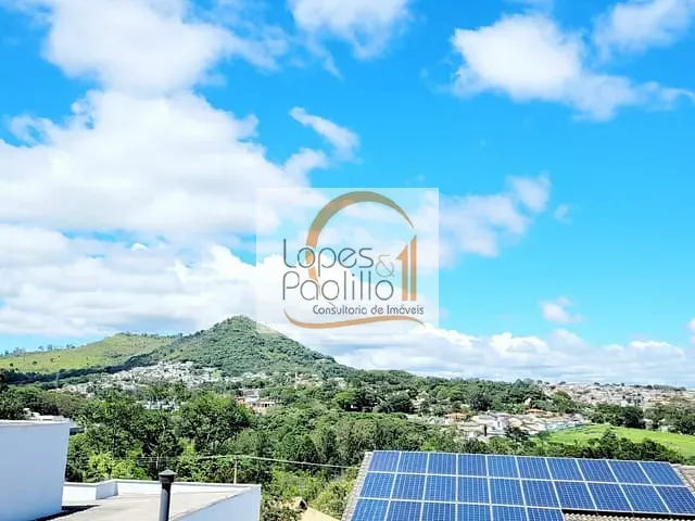 Casa com 360m² 3 quartos e 4 banheiros, para alugar, no bairro Parque Arco Iris em Atibaia
