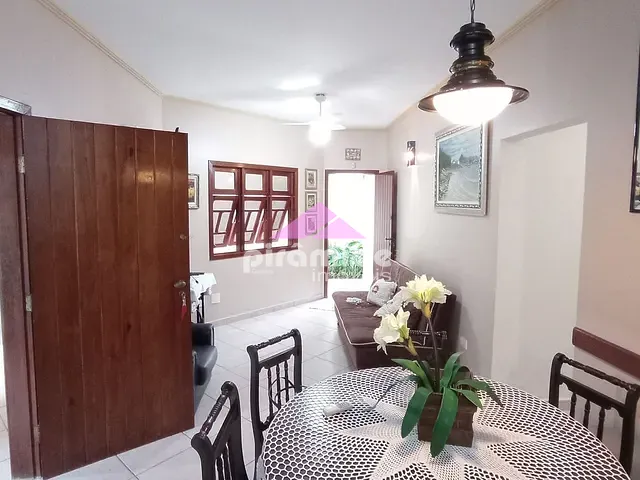 Casa com 250m² 4 quartos e 3 banheiros, à venda, no bairro Martin de Sá em Caraguatatuba