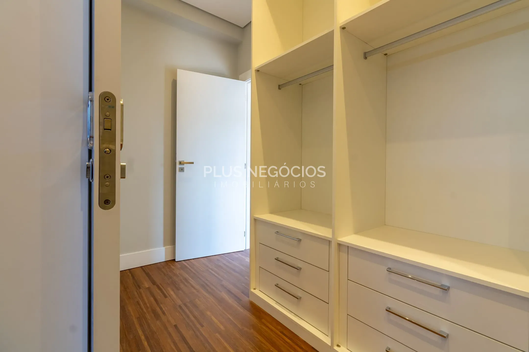 Casa, 3 quartos, 281 m² - Foto 18