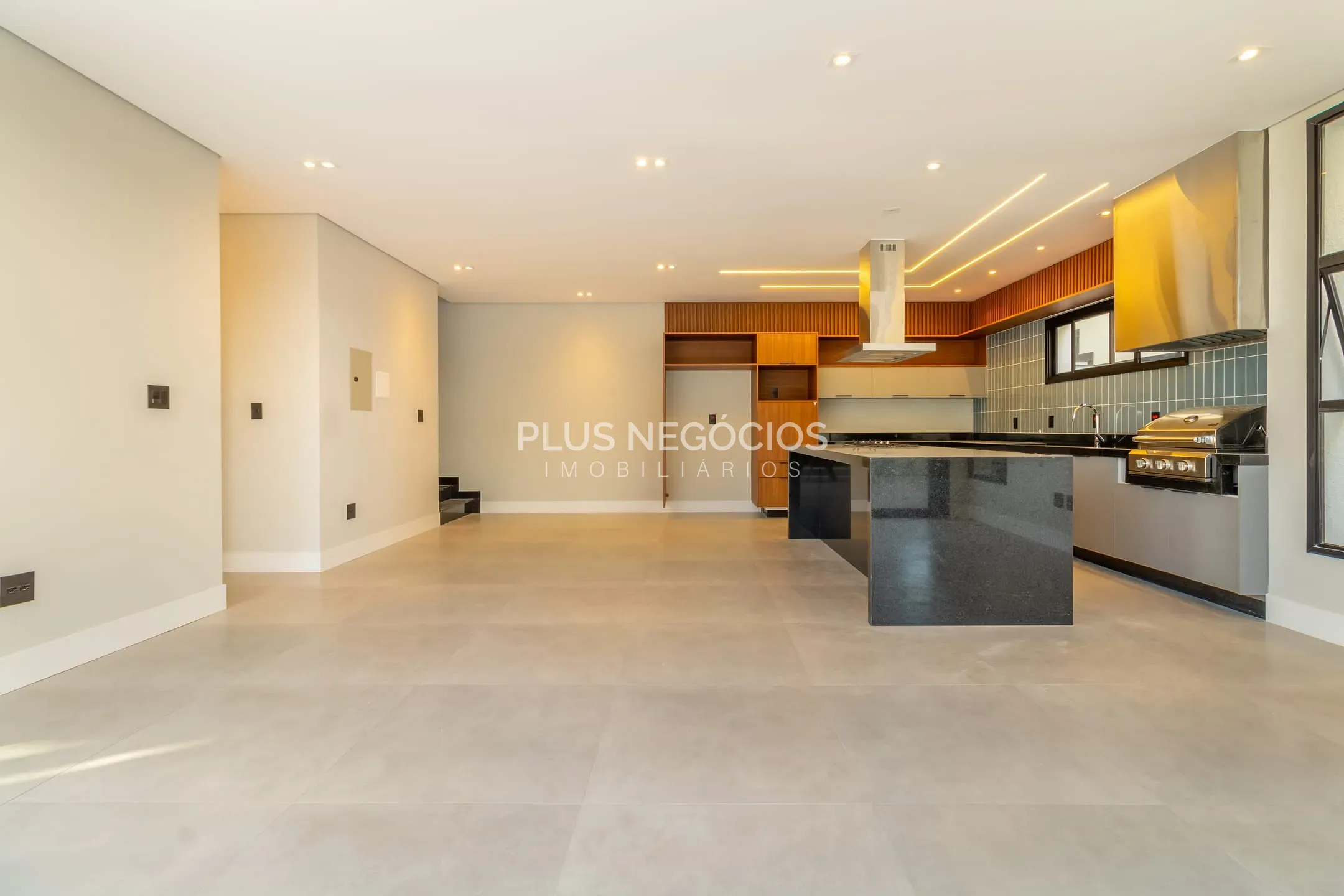 Casa, 3 quartos, 281 m² - Foto 35
