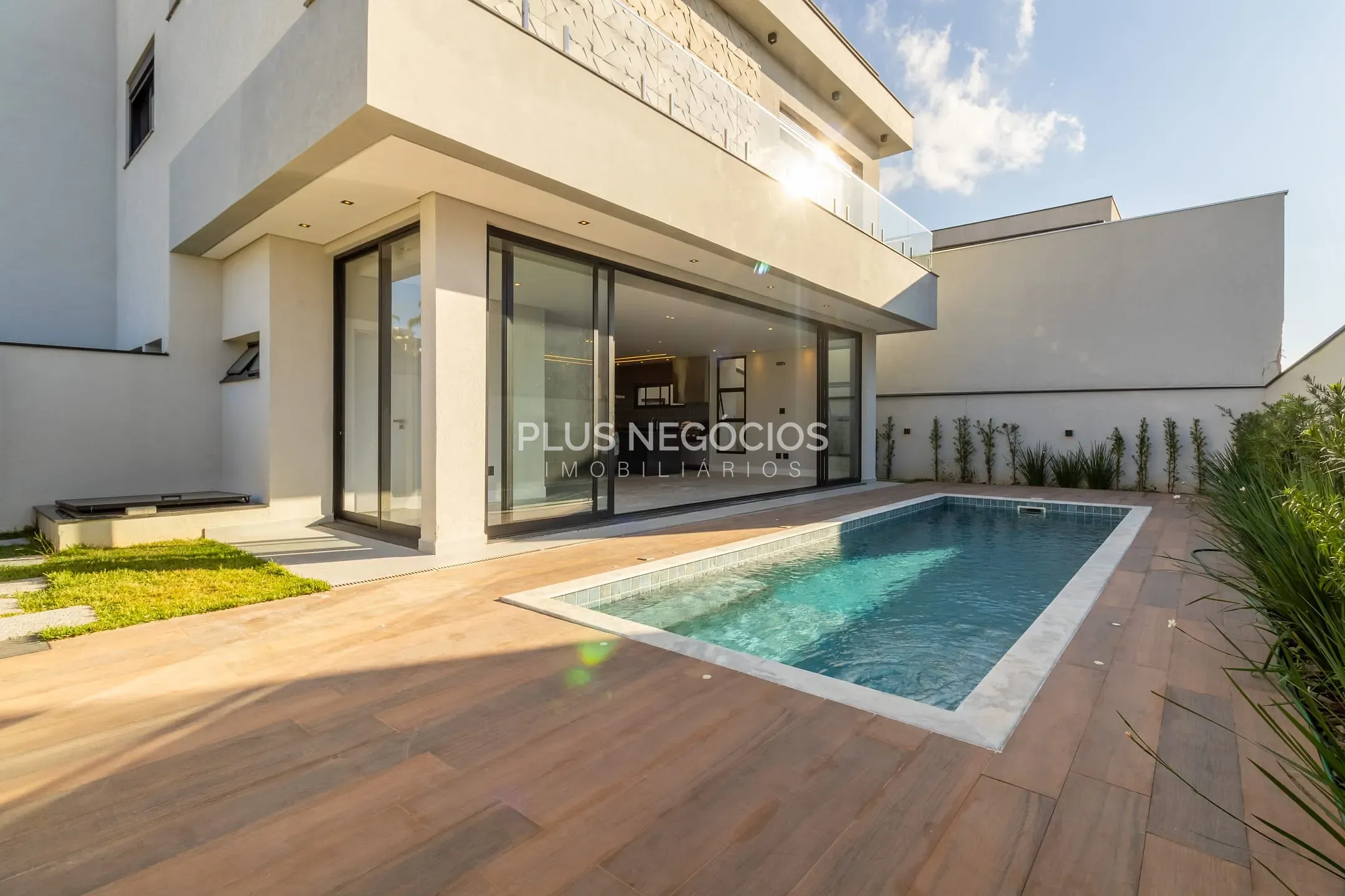 Casa, 3 quartos, 281 m² - Foto 37