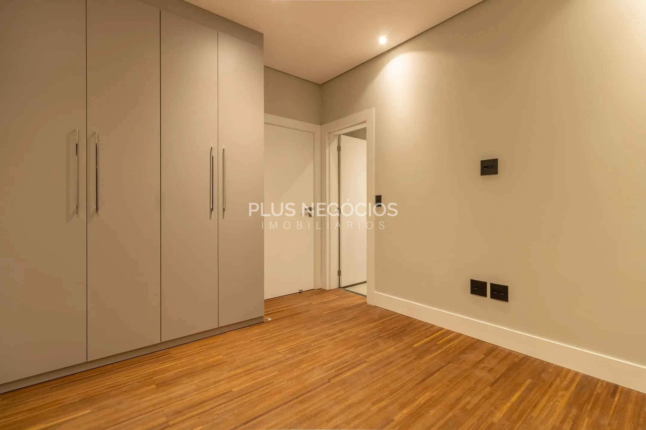 Casa, 3 quartos, 281 m² - Foto 44
