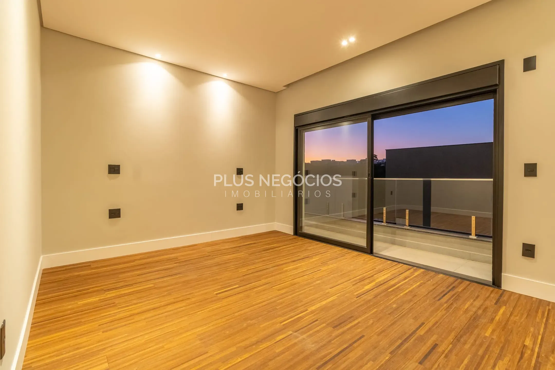 Casa, 3 quartos, 281 m² - Foto 45