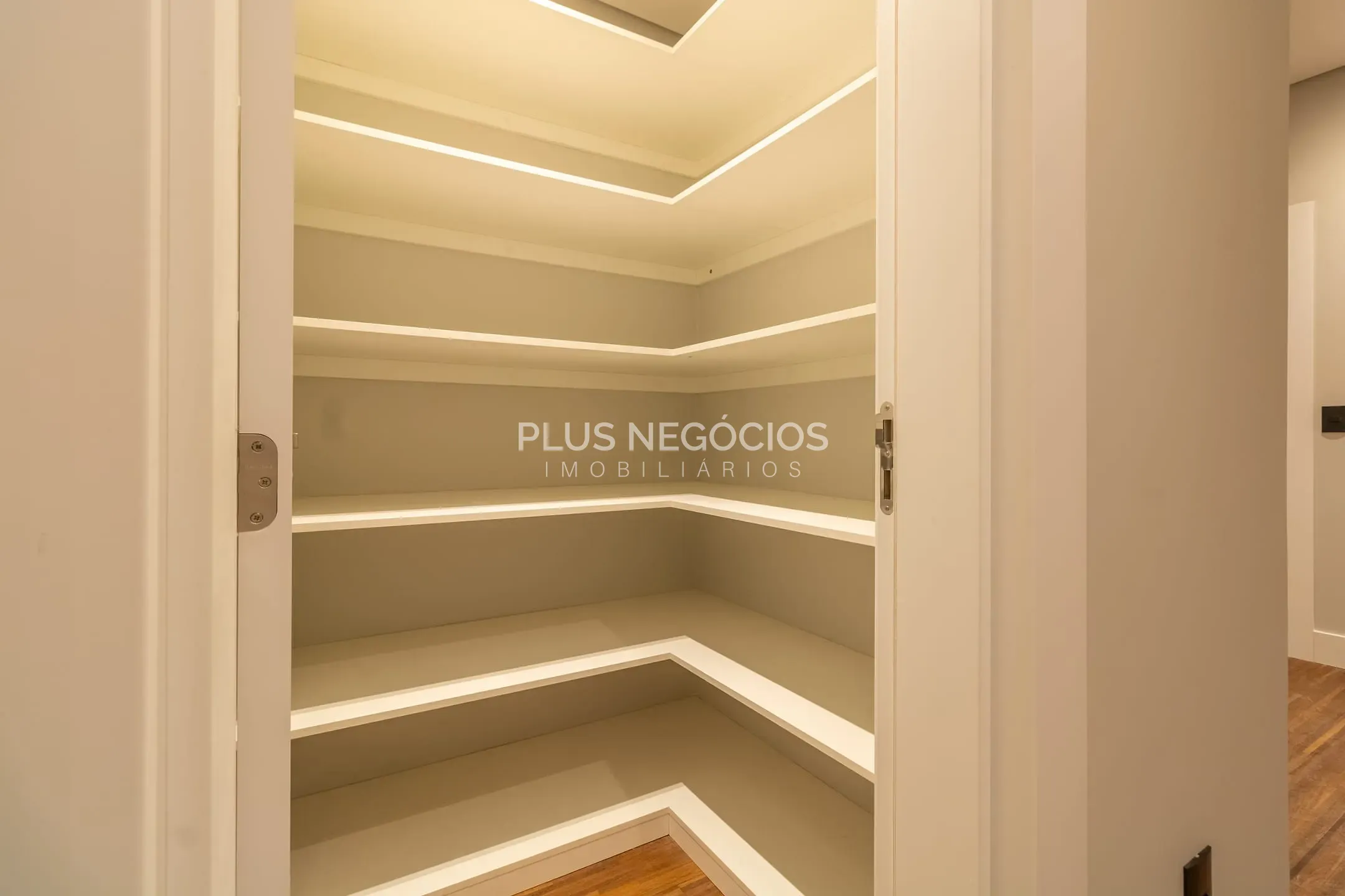 Casa, 3 quartos, 281 m² - Foto 53