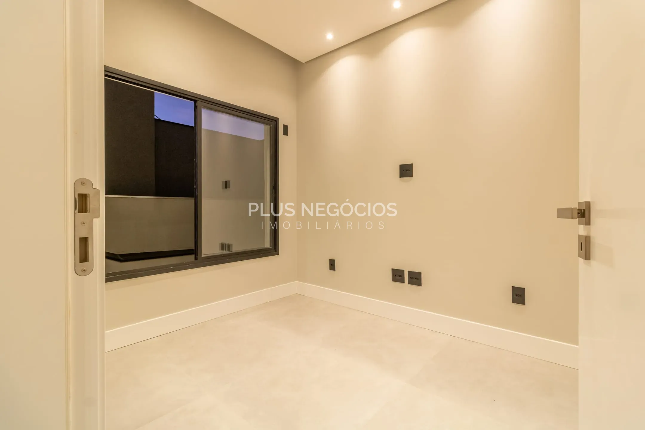 Casa, 3 quartos, 281 m² - Foto 55