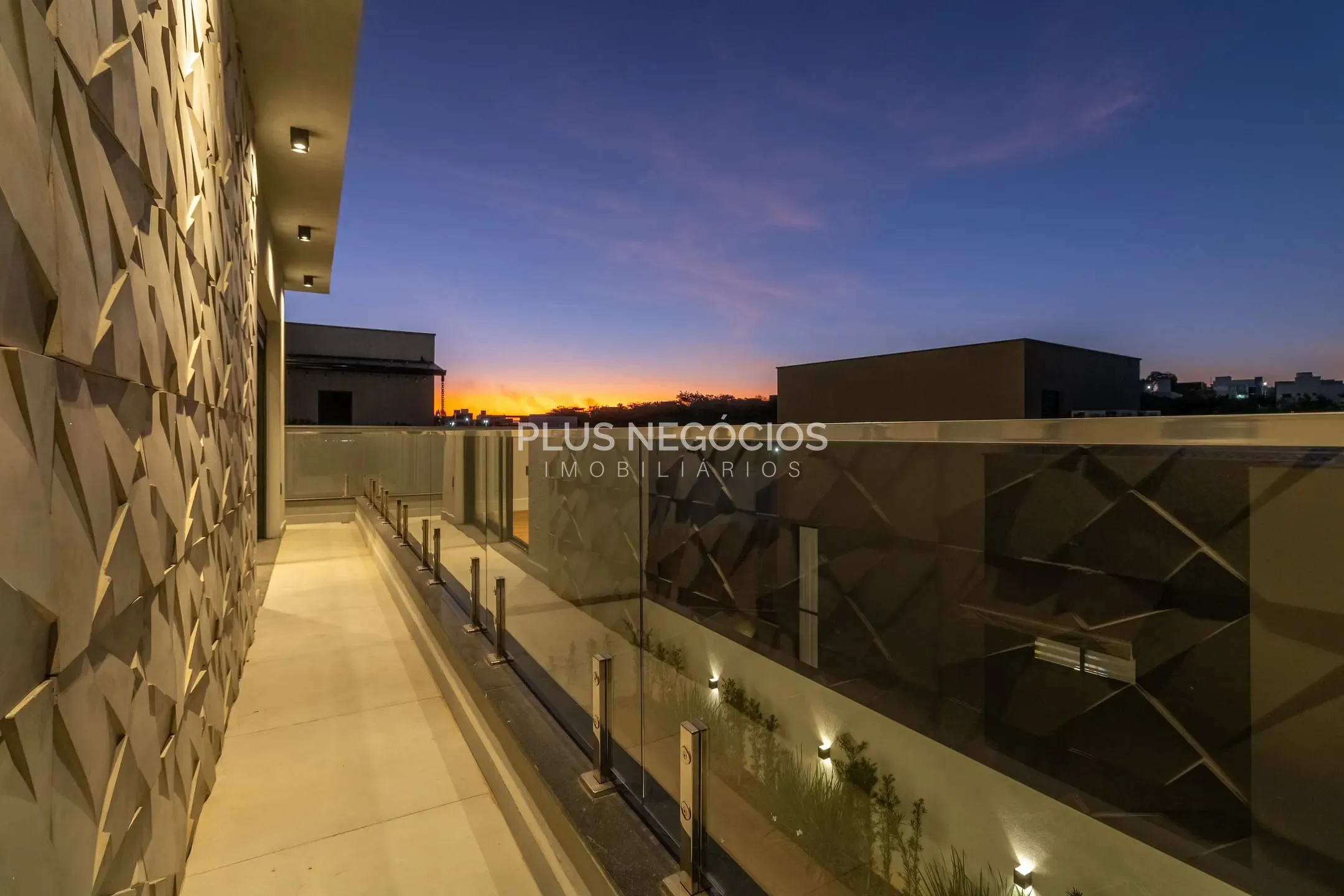 Casa, 3 quartos, 281 m² - Foto 56