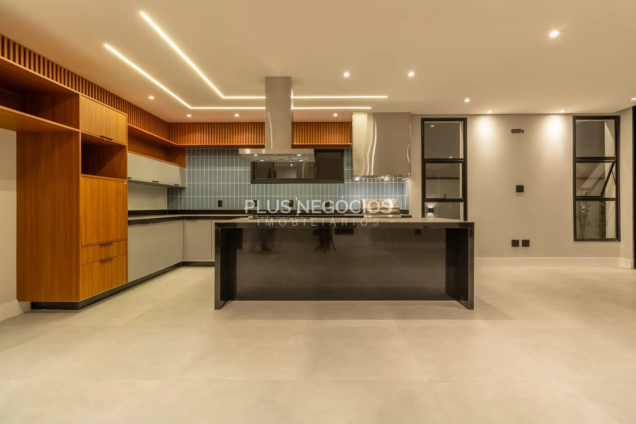 Casa, 3 quartos, 281 m² - Foto 63