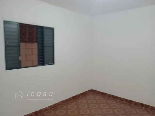 Casa com 220m² 4 quartos e 2 banheiros, à venda, no bairro Jardim Patrícia em Itaquaquecetuba