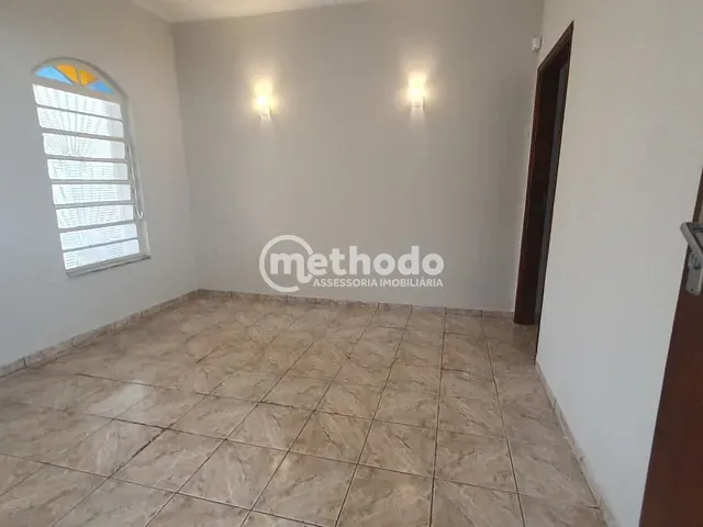 Casa com 250m² 2 quartos e 2 banheiros, à venda, no bairro Jardim Eulina em Campinas