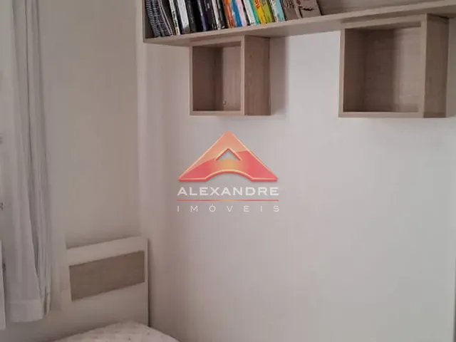 Casa com 100m² 3 quartos e 1 banheiro, à venda, no bairro Parque dos Ipês em São José dos Campos