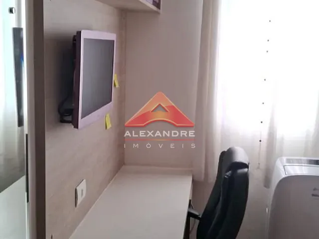 Casa com 100m² 3 quartos e 1 banheiro, à venda, no bairro Parque dos Ipês em São José dos Campos