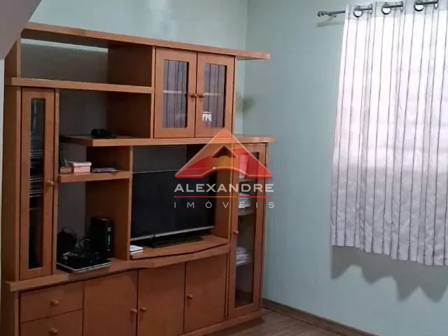 Casa com 100m² 3 quartos e 1 banheiro, à venda, no bairro Parque dos Ipês em São José dos Campos