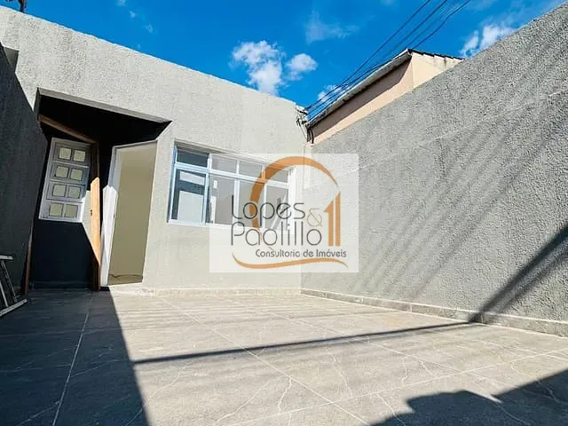 Casa com 150m² 2 quartos e 1 banheiro, para alugar, no bairro Jardim Alvinópolis em Atibaia