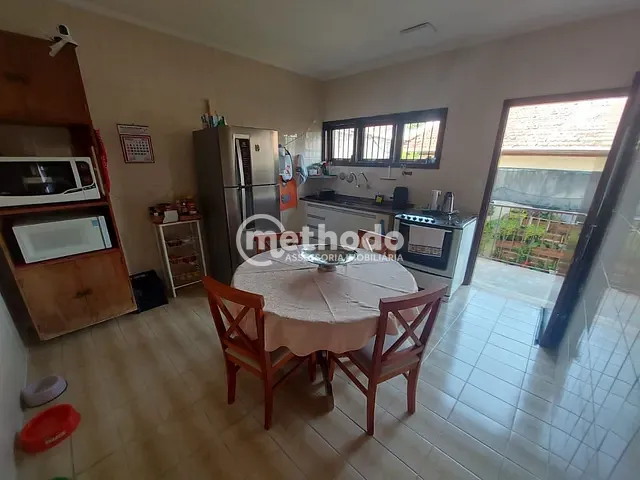 Casa com 300m² 3 quartos e 2 banheiros, à venda, no bairro Jardim Nova Europa em Campinas