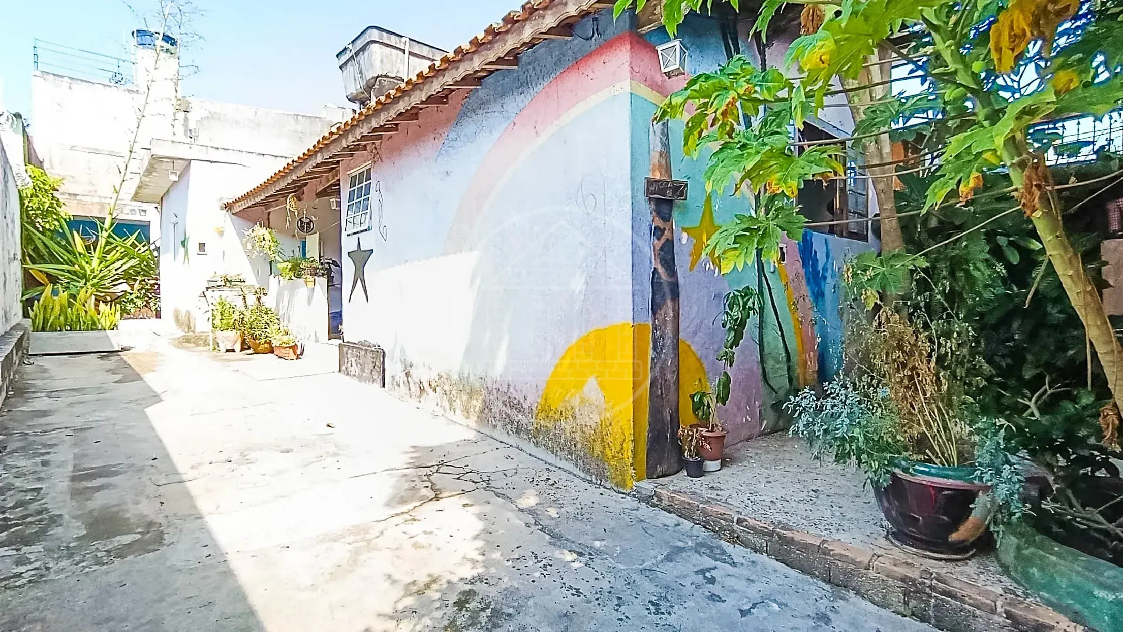 Casa, 1 quarto, 172 m² - Foto 1
