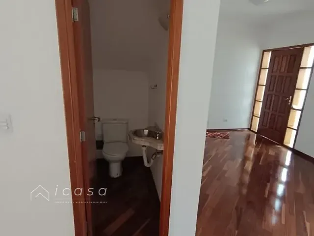 Casa com 90m² 3 quartos e 4 banheiros, à venda, no bairro Jardim Aquárius em São José dos Campos