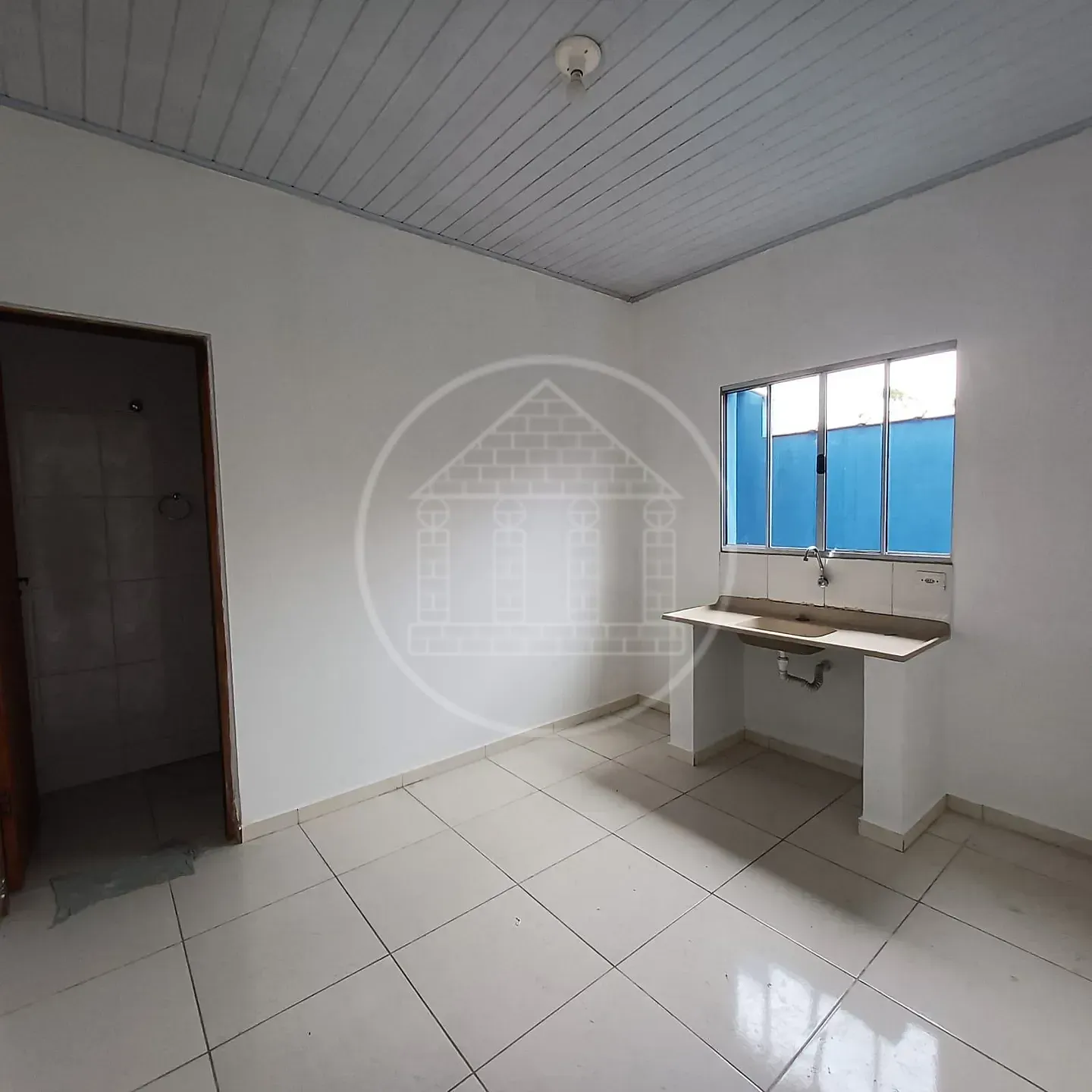 Casa, 1 quarto, 40 m² - Foto 1