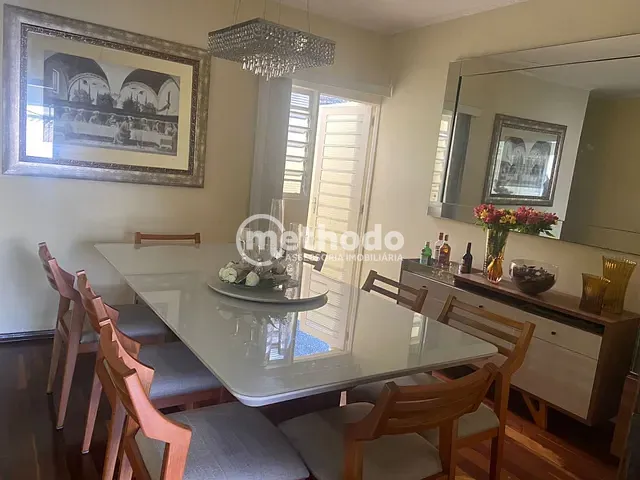 Casa com 279m² 3 quartos e 4 banheiros, à venda, no bairro Parque da Figueira em Campinas