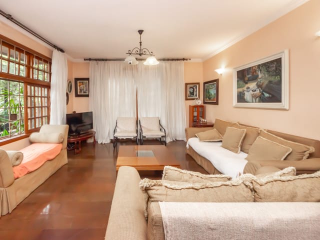 Casa com 254m² 4 quartos e 5 banheiros, à venda, no bairro Vila Madalena em São Paulo