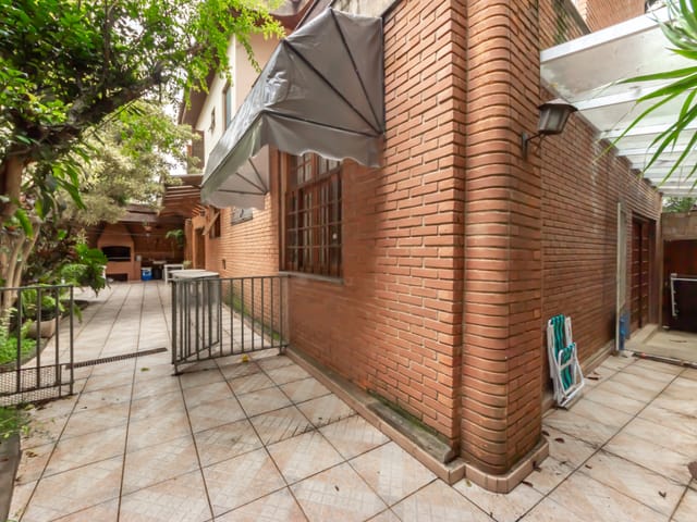 Casa com 254m² 4 quartos e 5 banheiros, à venda, no bairro Vila Madalena em São Paulo