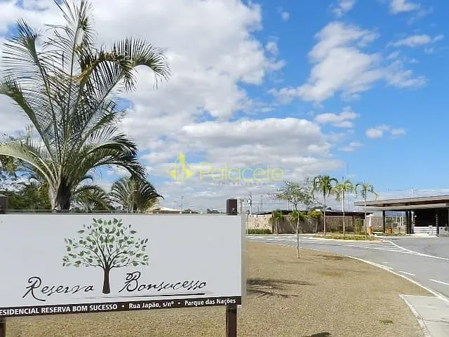 Casa com 440m² 3 quartos e 3 banheiros, à venda, no bairro Parque das Nações em Pindamonhangaba