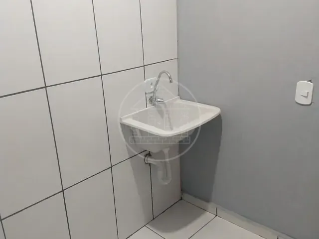Casa com 125m² 1 quarto e 1 banheiro, para alugar, no bairro Jardim Presidente em São Paulo