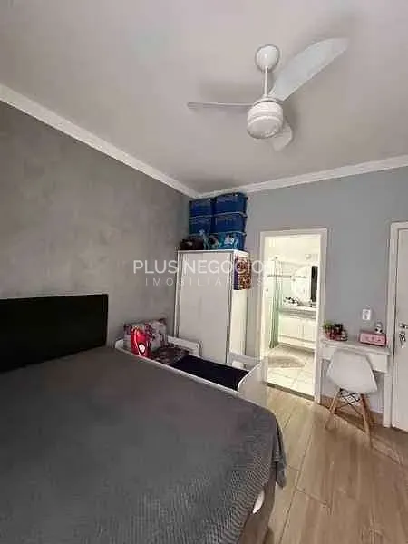 Casa, 4 quartos, 230 m² - Foto 13
